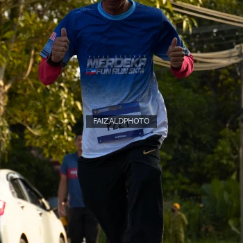 Runner Photo 3497845