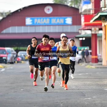 Runner Photo 3497875