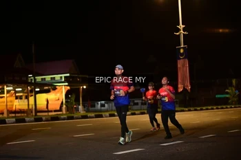 Runner Photo 3497880