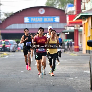 Runner Photo 3497894