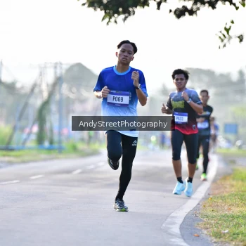 Runner Photo 3497936