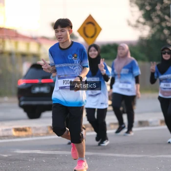 Runner Photo 3497941