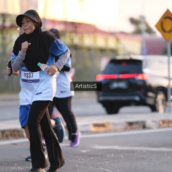 Runner Photo 3498010