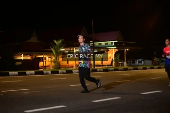 Runner Photo 3498055