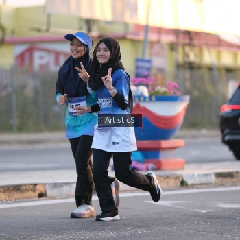 Runner Photo 3498071