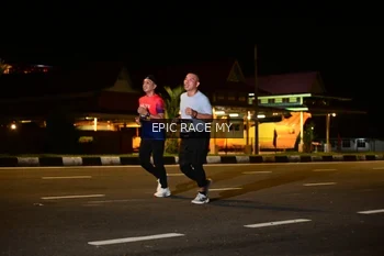 Runner Photo 3498077