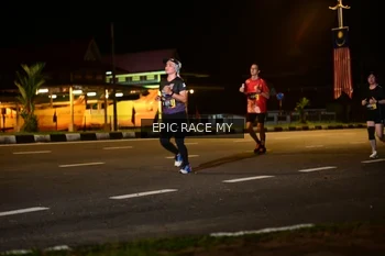 Runner Photo 3498092