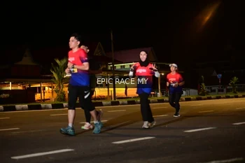 Runner Photo 3498109