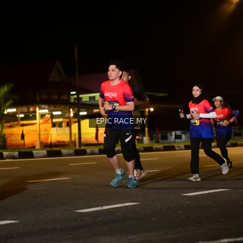 Runner Photo 3498110