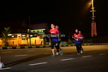 Runner Photo 3498113