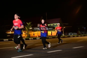 Runner Photo 3498116