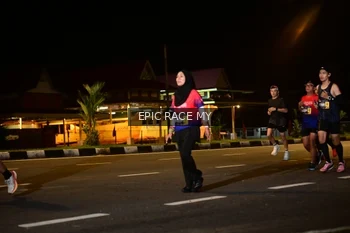Runner Photo 3498132