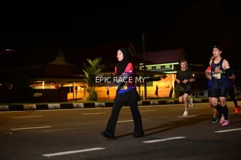 Runner Photo 3498136