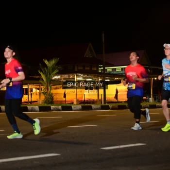 Runner Photo 3498153