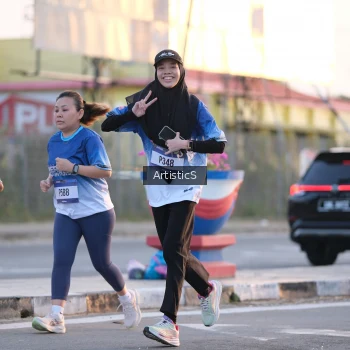 Runner Photo 3498154