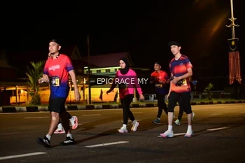 Runner Photo 3498217