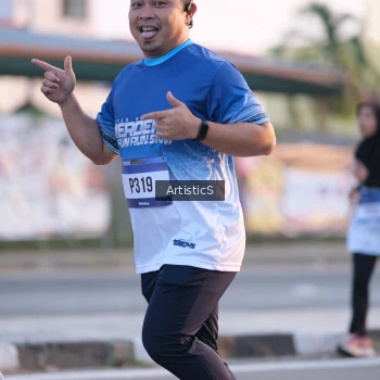 Runner Photo 3498305