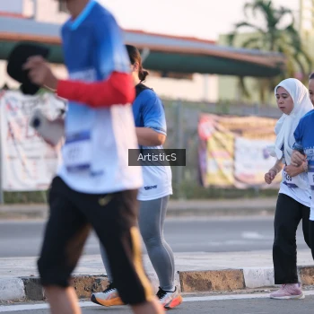 Runner Photo 3498369