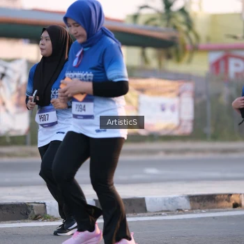 Runner Photo 3498374