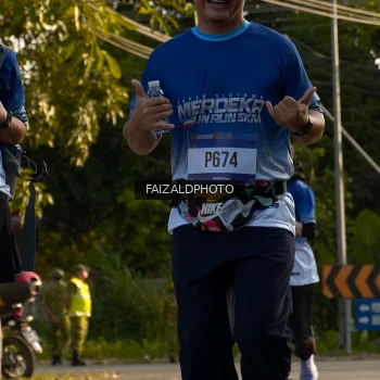 Runner Photo 3498396