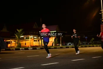 Runner Photo 3498431
