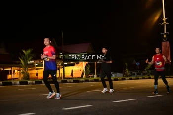 Runner Photo 3498435