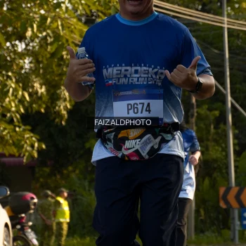 Runner Photo 3498459