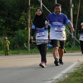 Runner Photo 3498739