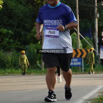 Runner Photo 3498803
