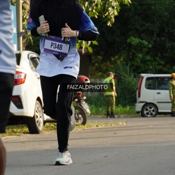 Runner Photo 3498835