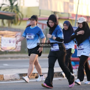 Runner Photo 3499163