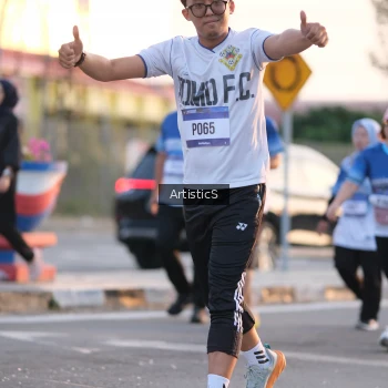 Runner Photo 3499184