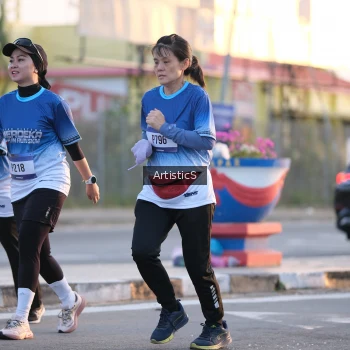 Runner Photo 3499405