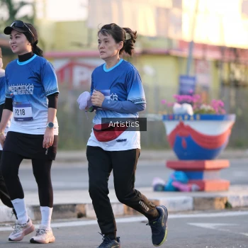 Runner Photo 3499417