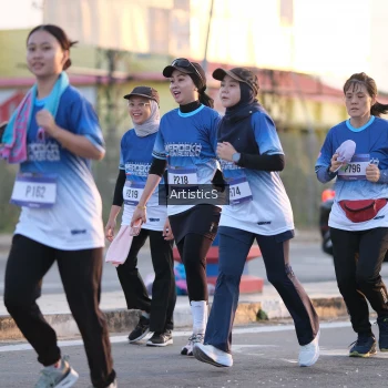 Runner Photo 3499458