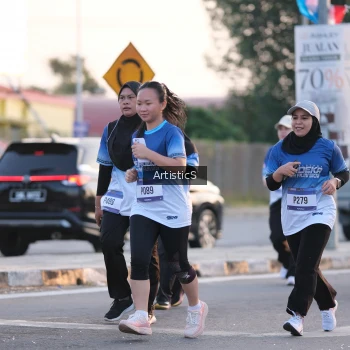 Runner Photo 3499491