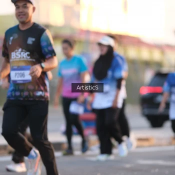 Runner Photo 3499618