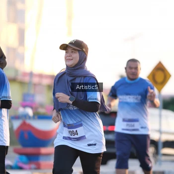 Runner Photo 3499735