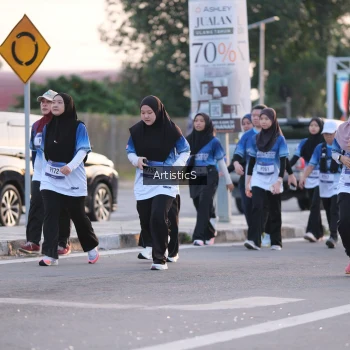Runner Photo 3499750
