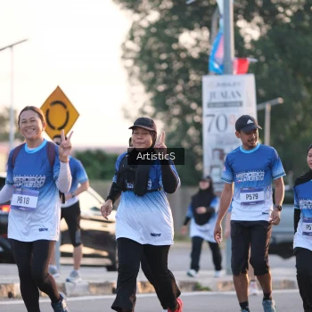 Runner Photo 3499769