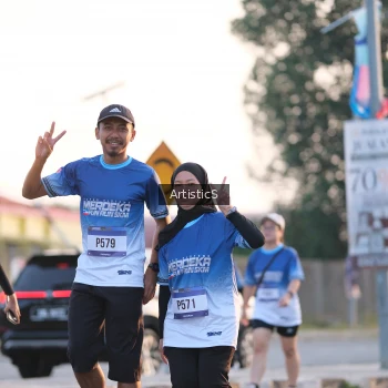 Runner Photo 3499782