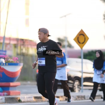 Runner Photo 3499805