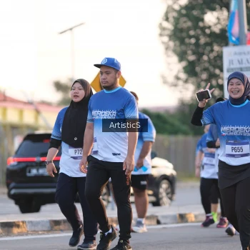 Runner Photo 3499813