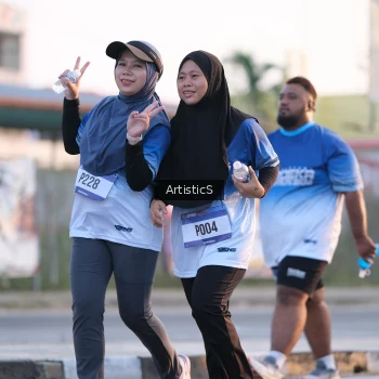 Runner Photo 3499862