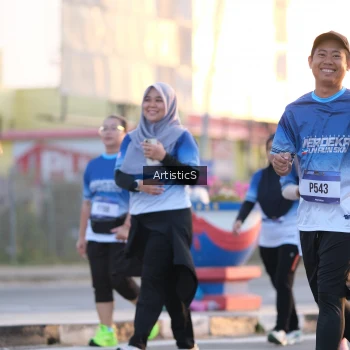 Runner Photo 3499868