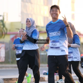 Runner Photo 3499874
