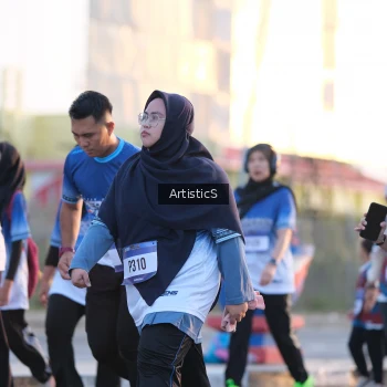 Runner Photo 3499915