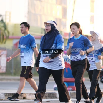 Runner Photo 3499954