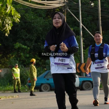 Runner Photo 3500003