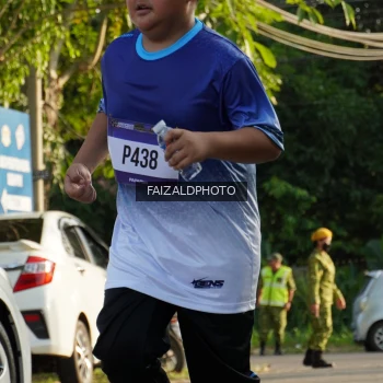 Runner Photo 3500042
